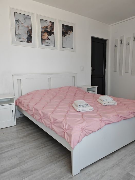 Închiriez camere in regim hotelier