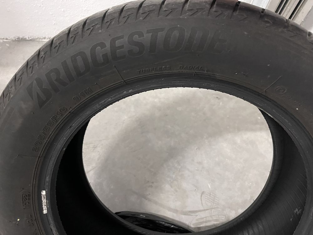 2броя Летни гуми bridgestone