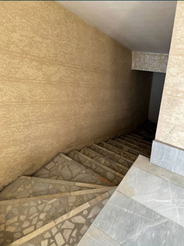 Nejiloy sotiladi yakkasarayskiy rayon kichik beshyagach 45m²