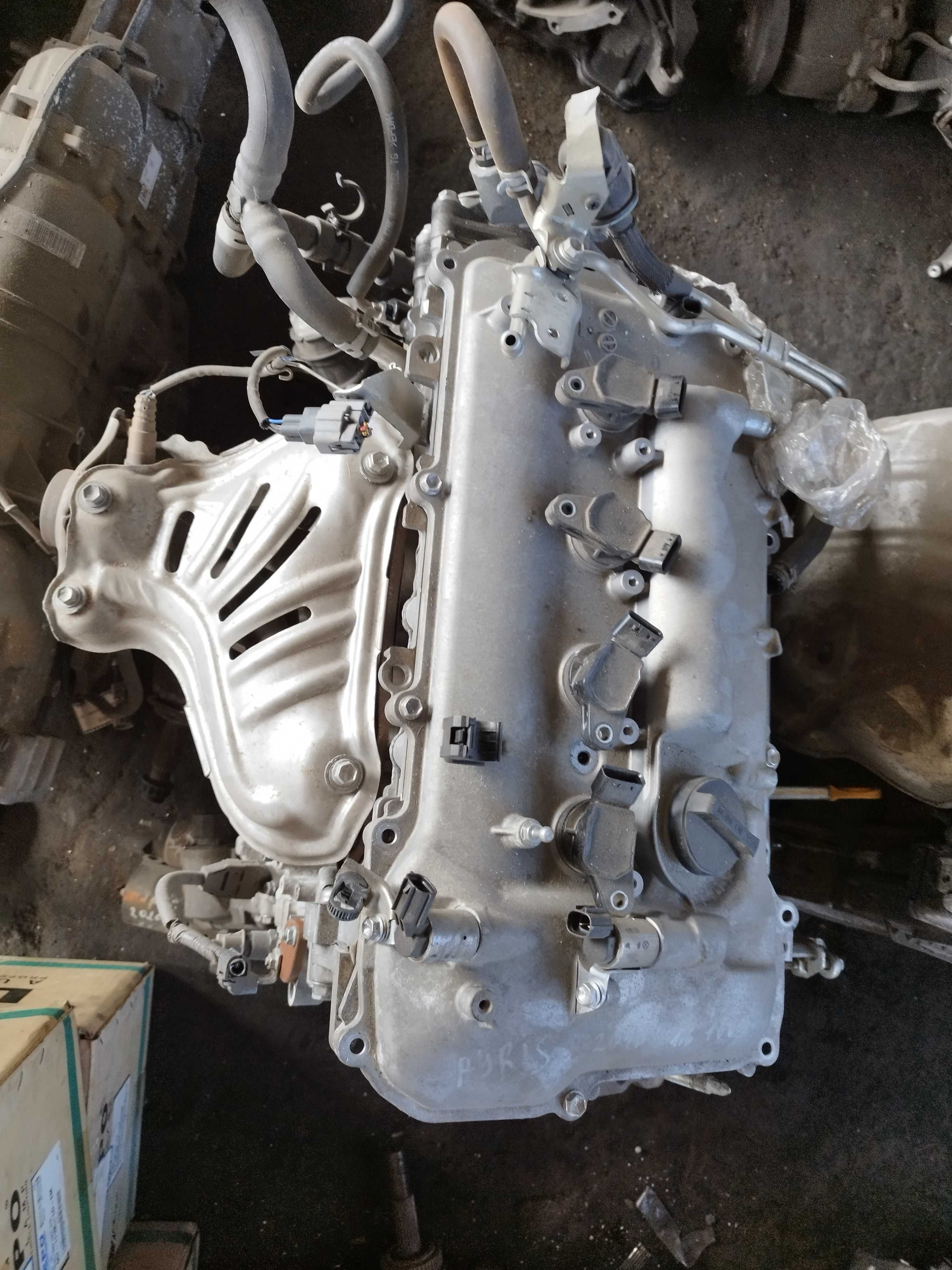 Двигател мотор за Тойота Аурис 1,6 16V 2016г. бензин Toyota Auris