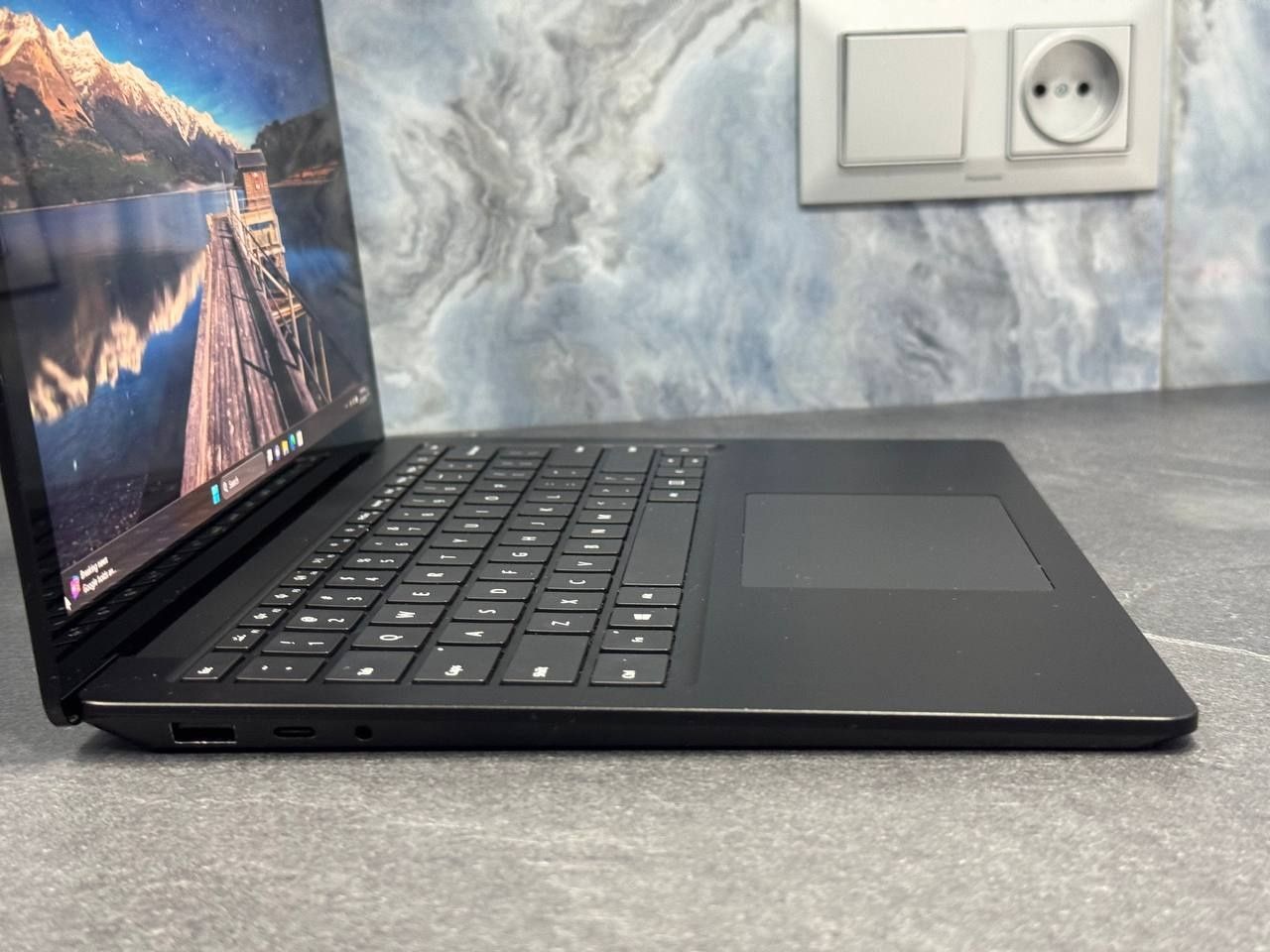 Microsoft Surface Laptop 3

Black - Carlion Clinic Edition 

Состояние