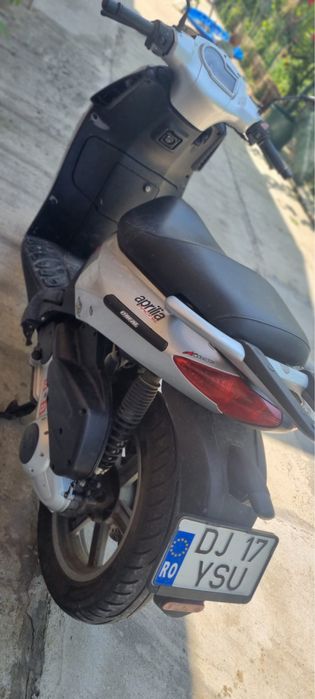 Aprilia sport city 250