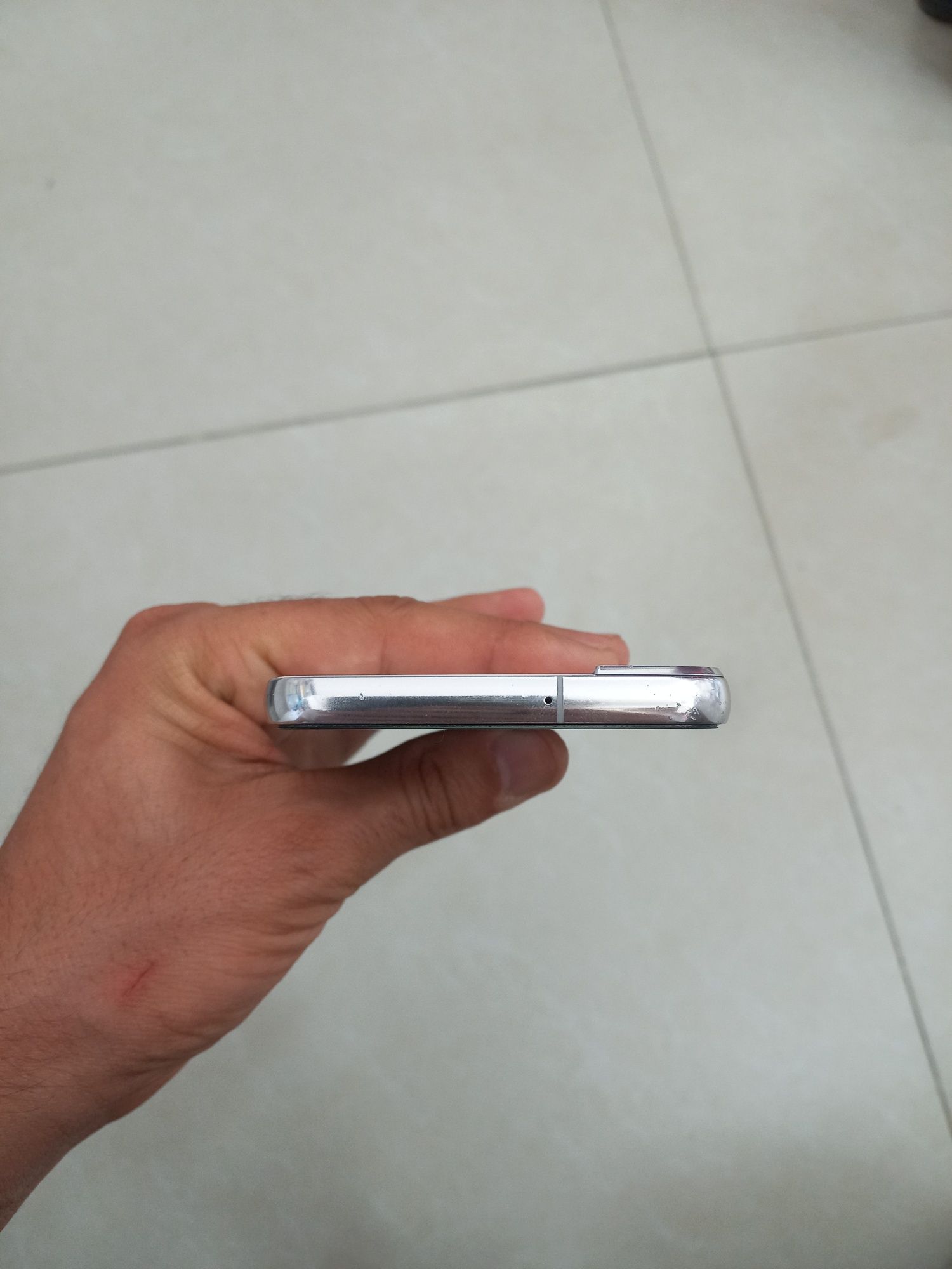 Samsung S22 plus 8/256