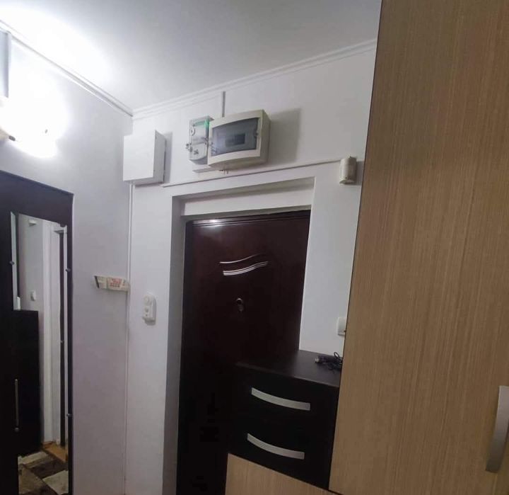 Vând apartament 2 camere