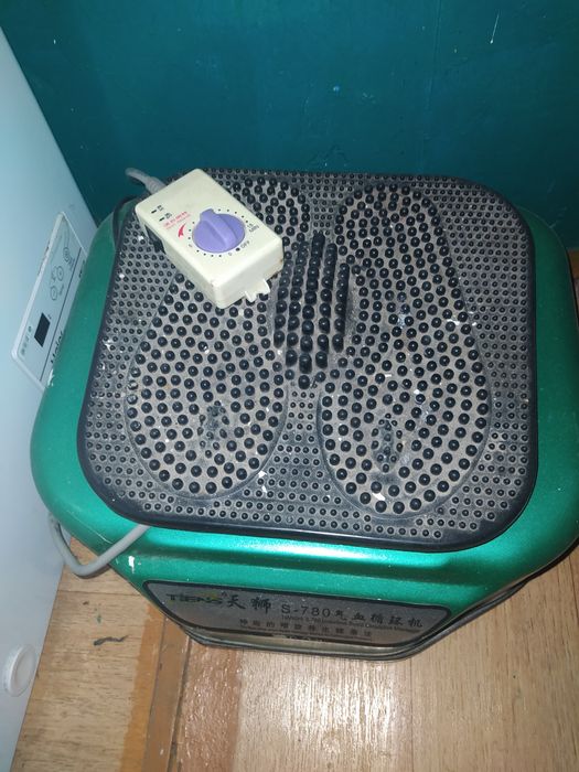 Массажер Тяньши S-780 напольный вибрационный