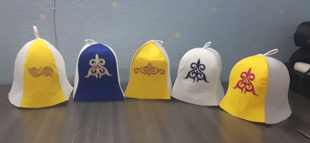 Продам банные шапки