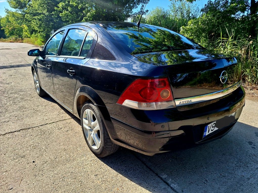 Vand  autoturism opel astra h berlina