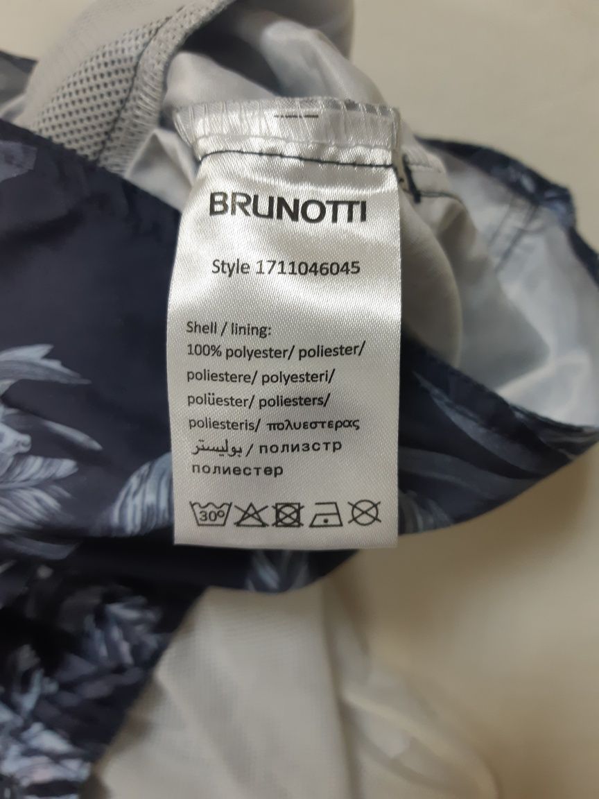 Pantaloni scurți baie Brunotti  mărime S