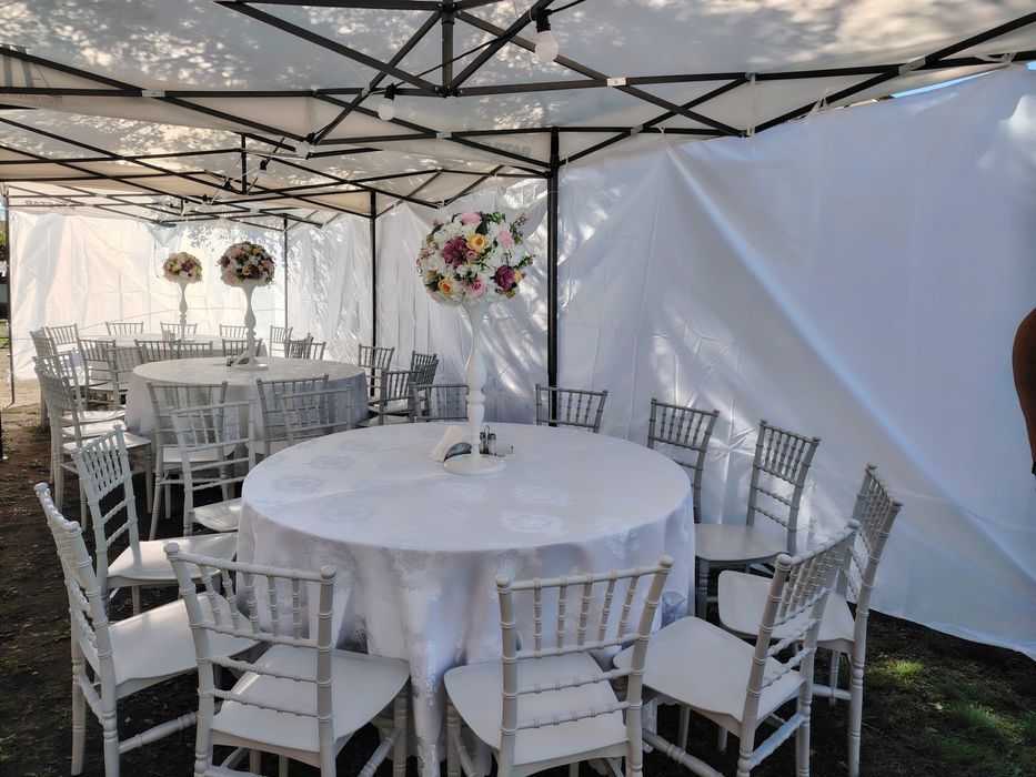 Cort și pavilioane pentru evenimente