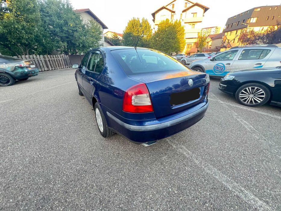 Vand Skoda Octavia Albastru 1.6 Benzina 2006