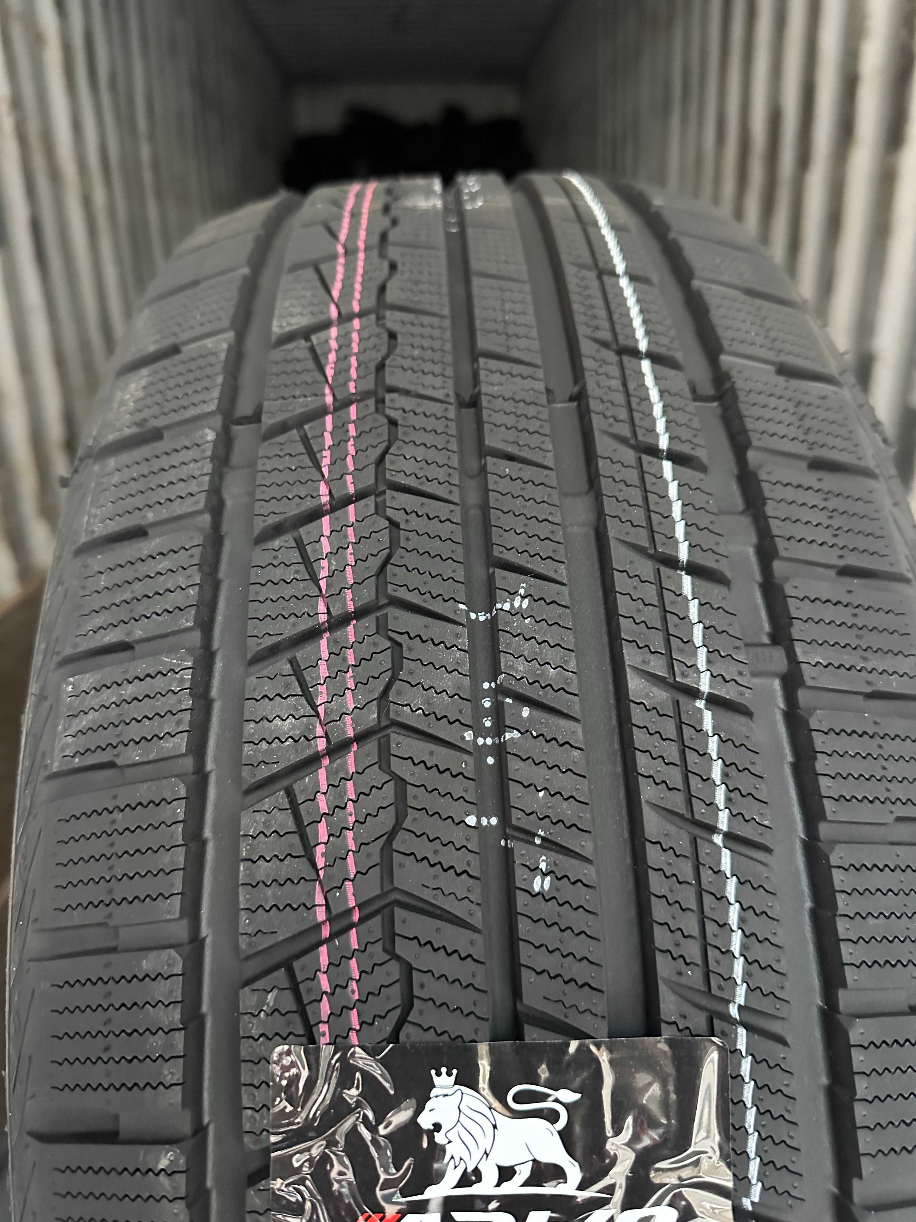 Нови зимни гуми ARIVO Winmaster ARW 2 255/45R20 105V XL НОВ DOT