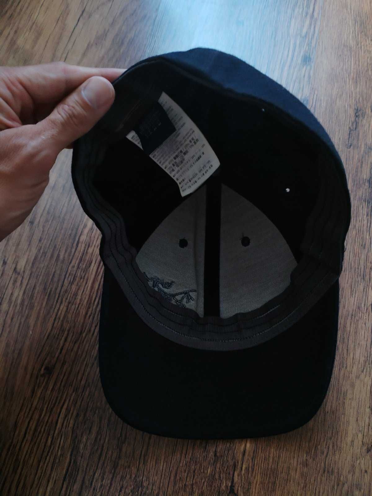 Arc'teryx Wool Ball Cap - Unisex - страхотна вълнена шапка