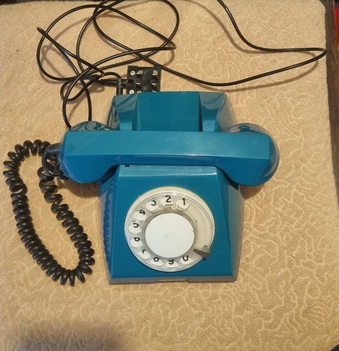 Стационарен телефон