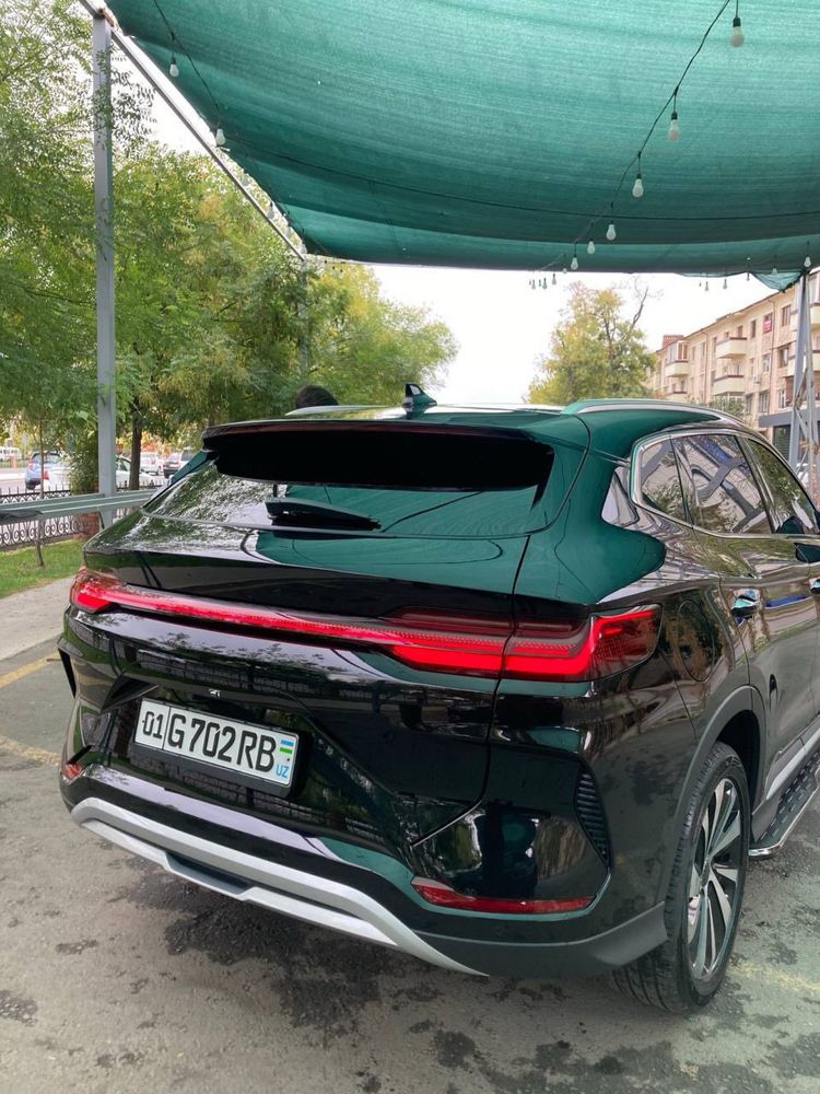 Byd champion hybrid 150K