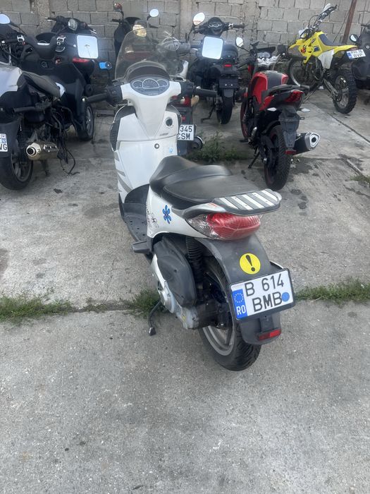 Aprilia Scarabeo Light 125 cc