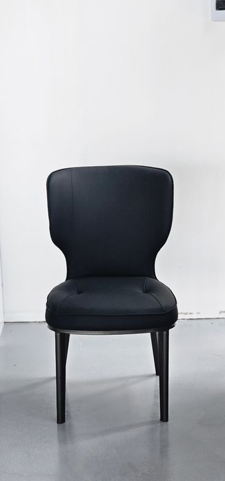 Scaune și fotolii moderne din stoc – Model 15 - livrare rapidă