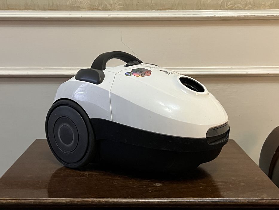 Пылесос Artel VCB0316WHT