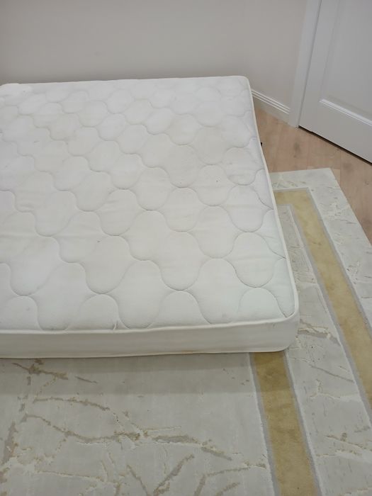 Матрас  2  штуки