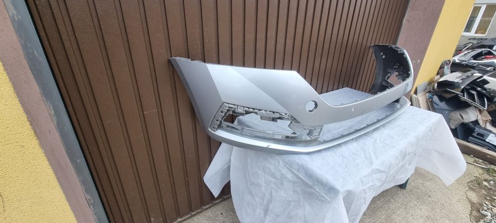 Bara fata Skoda Octavia 4