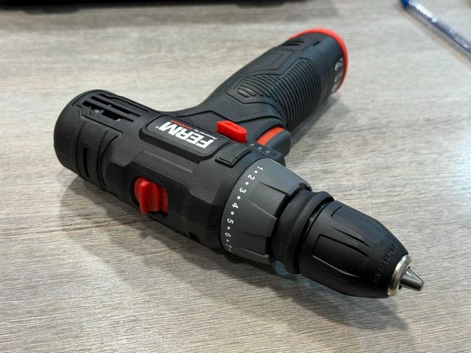 Винтоверт FERM CDM1189