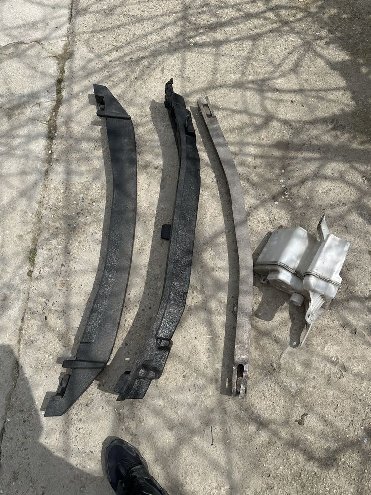 Armatură față. toyota chr.52131-f4090.88710-02071.