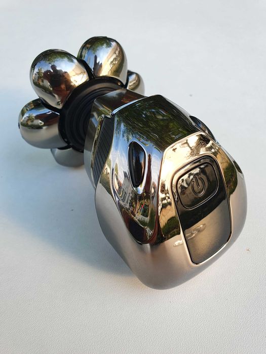 Aparat de ras 7D flexibil cu multiple  accesorii  pentru barbierit