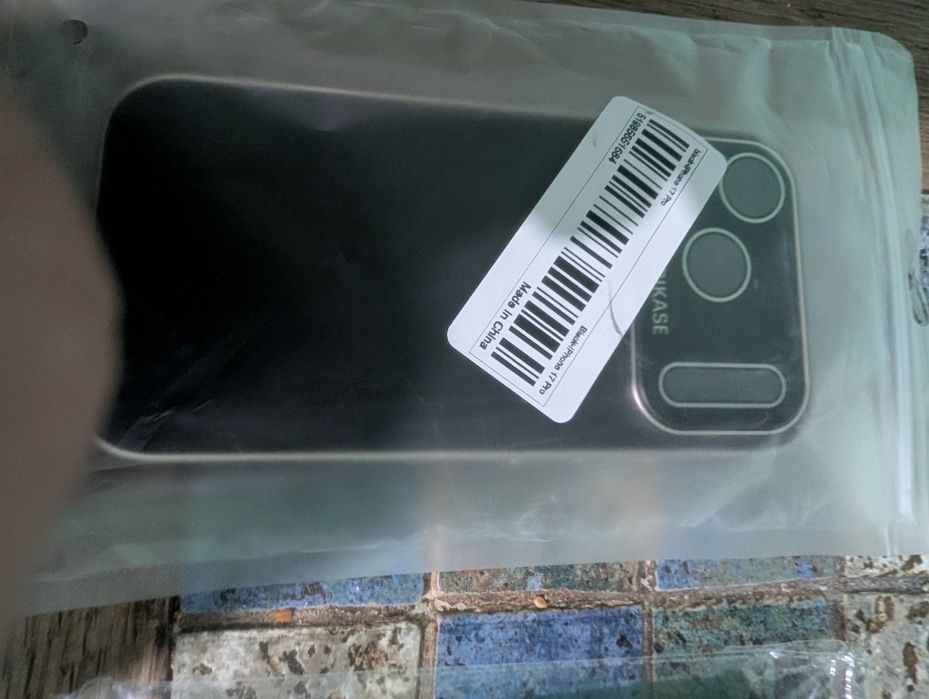 Калъфи за аифон 17 про високо качество 3 калъфа