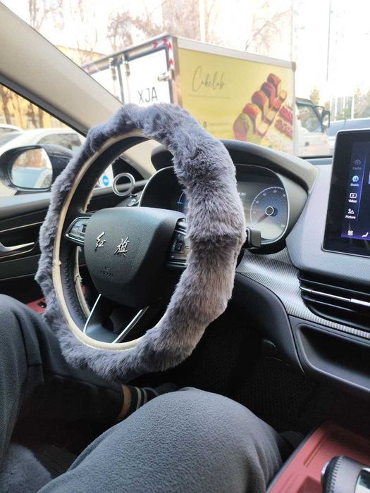 Qishki avtochexol (Hongqi eqm5 uchun 1 ga 1) Malibu..