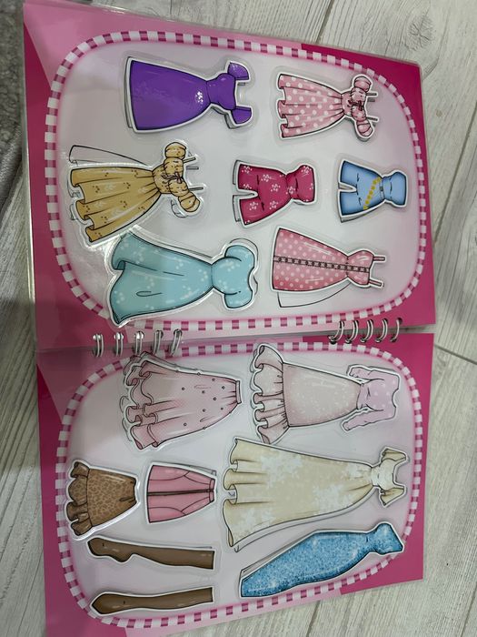 Детски пъзели и играчки