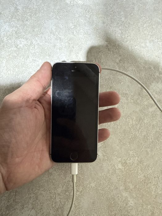 Iphone SE 1-st generation