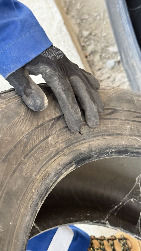 Продам Шины 275/55/R19