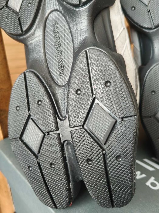 Оригинални New Balance 9060