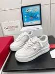 Valentino Garavani One Stud Low-White Piele , Marimi 36-45