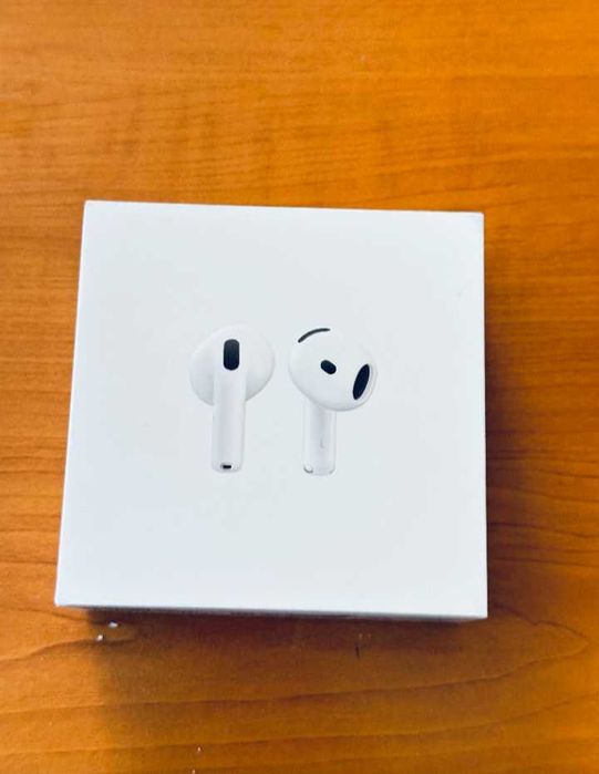 Слушалки Airpods 4
