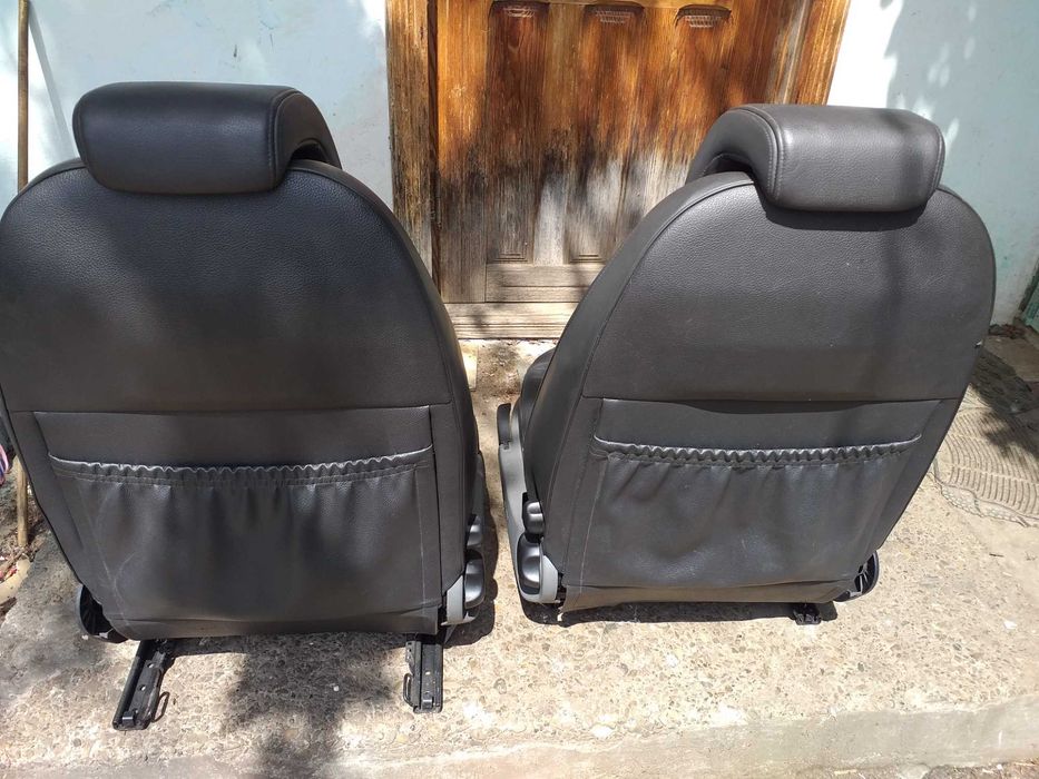 Scaune fata piele auto