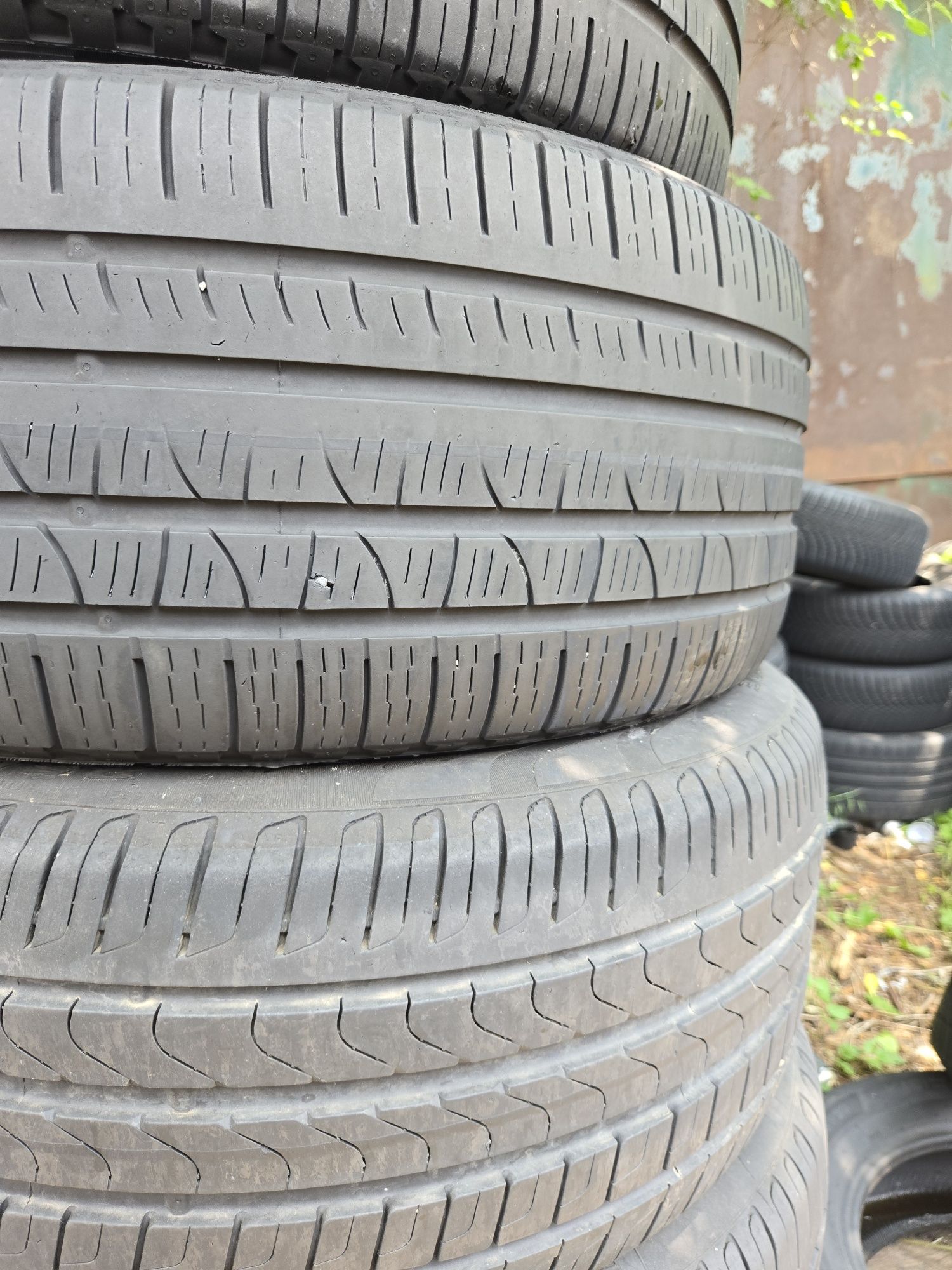 2бр. 265 40 21 Pirelli всесезонни.