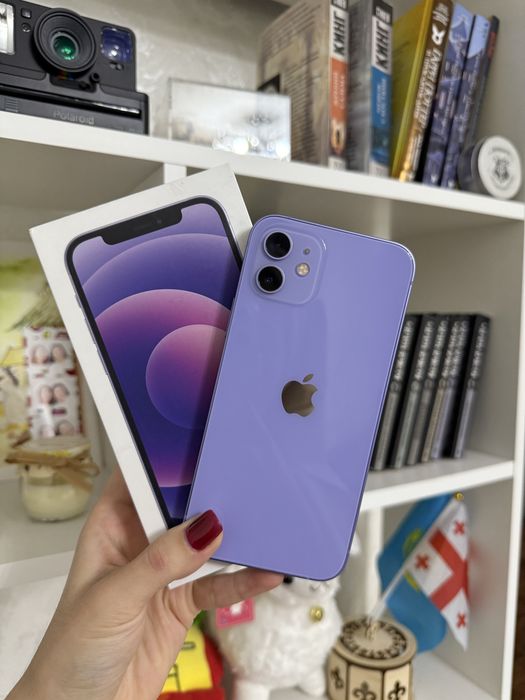 Продам Iphone 12 (128 Гб)