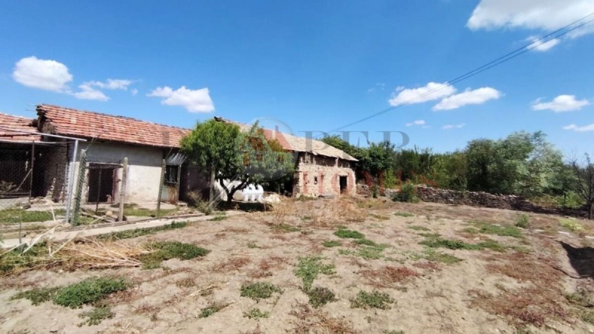 Продажба Къща гр. Павликени - с. Долна Липница 50m²
