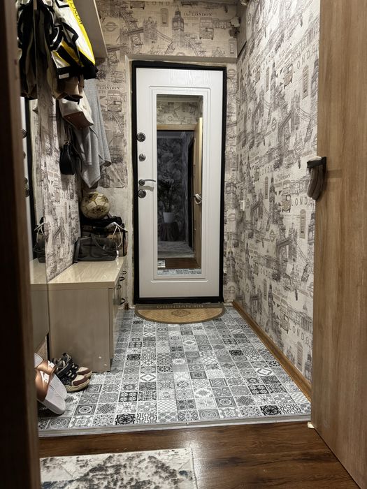 Прадается 2 ком с ремонтом