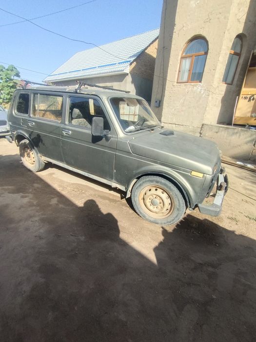 Продам Нива 2121