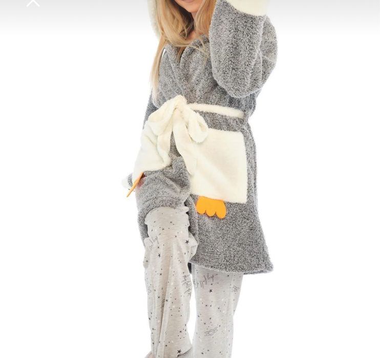 Halat pufos nou marimea L/XL