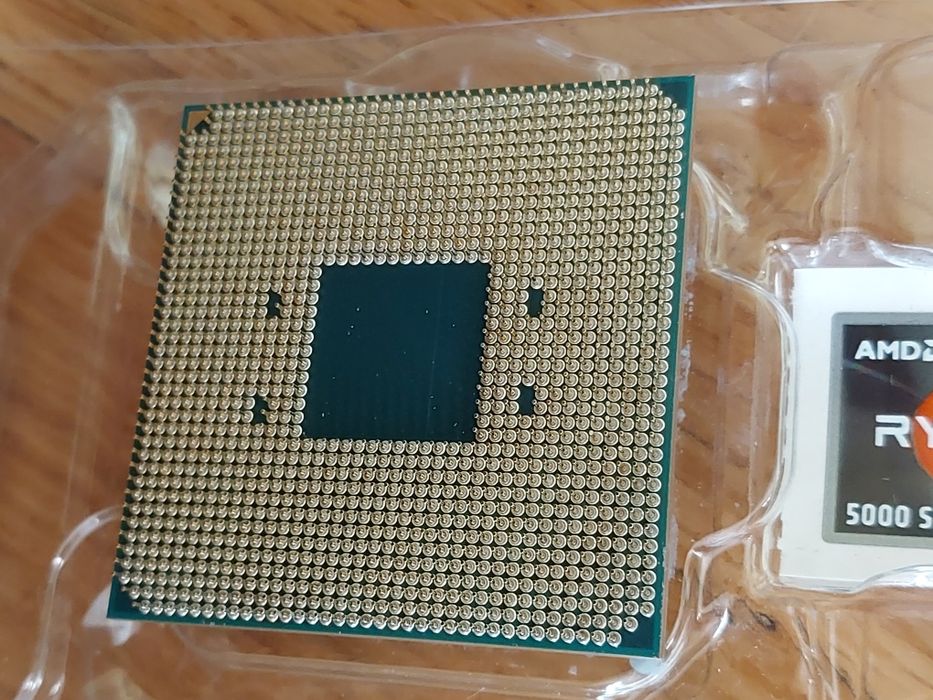 АМD Ryzen 7 5800X3D, 8-ядрен, АМ4, 96MB L3 Cache