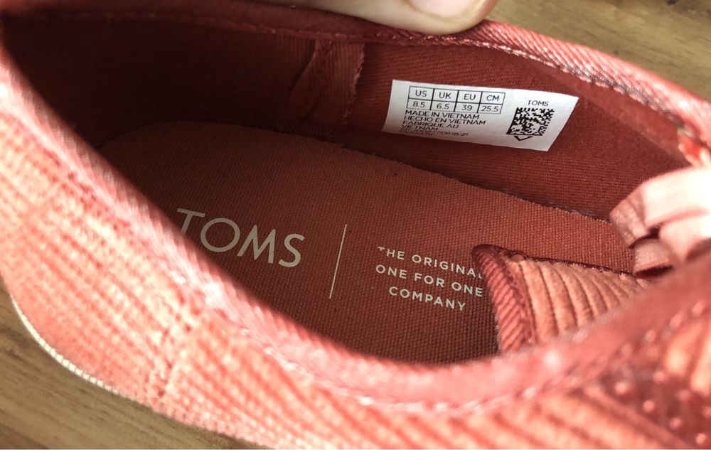 Дамски TOMS 39,Clarks 40-41 номер