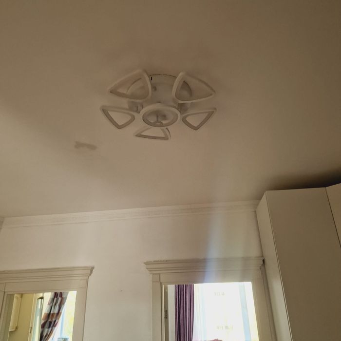 Продам диодные люстры