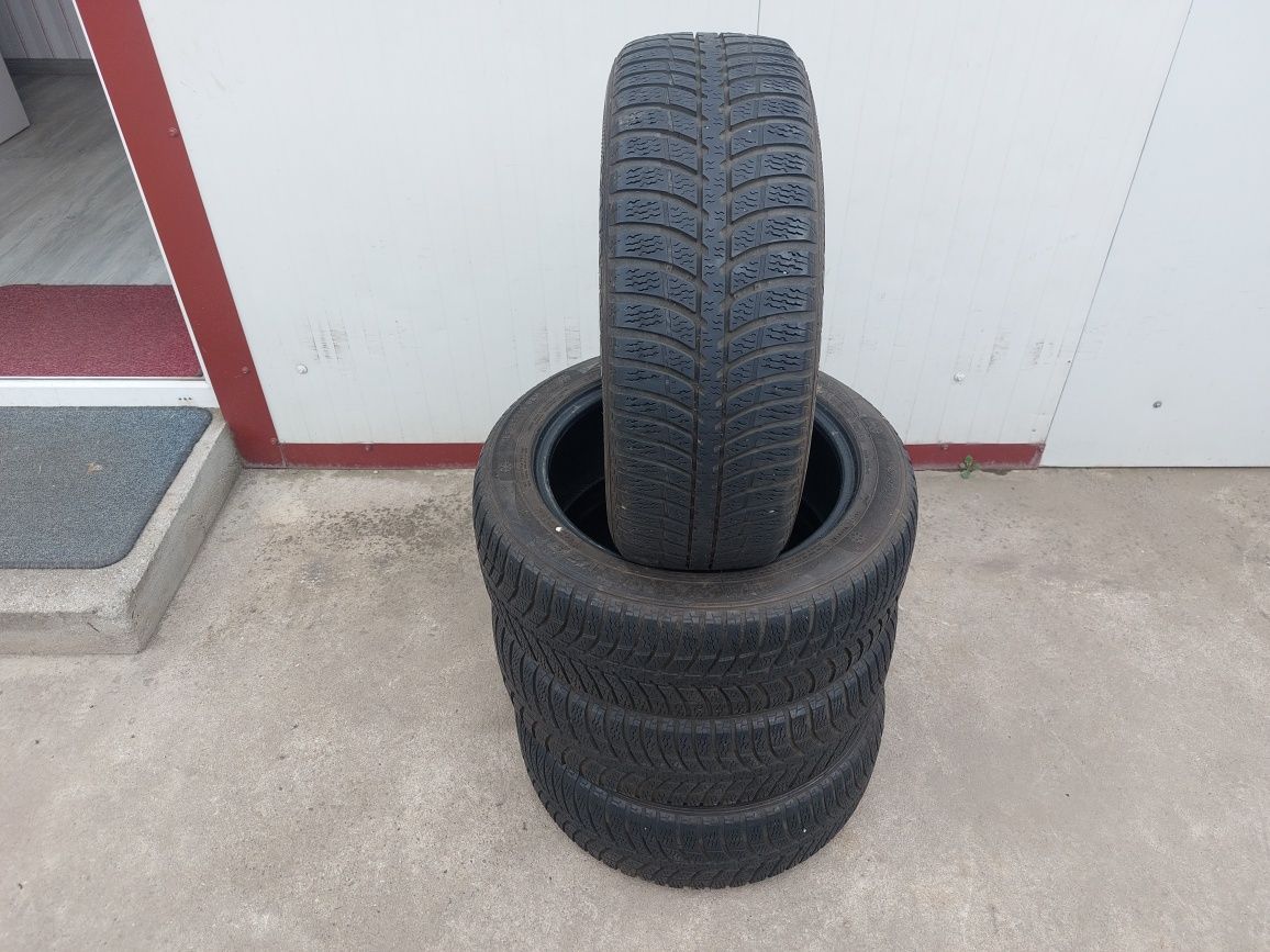 100 lei bucata! Set anvelope M+S 185 55 15 Kumho