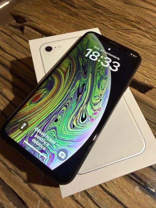 iphone Xs, 64Gb gri inchis, cablu incarcator, husa