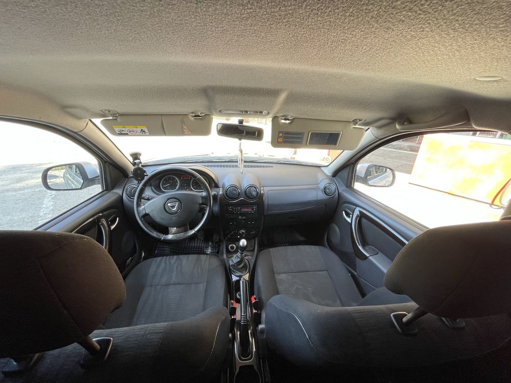 Dacia duster an 2013 motor 1,5 110cp euro 5 4x4