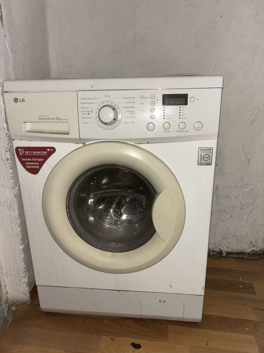 Стиральная Машину на Запчасти(Не работает)