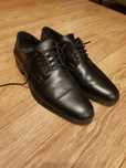 Pantofi din piele