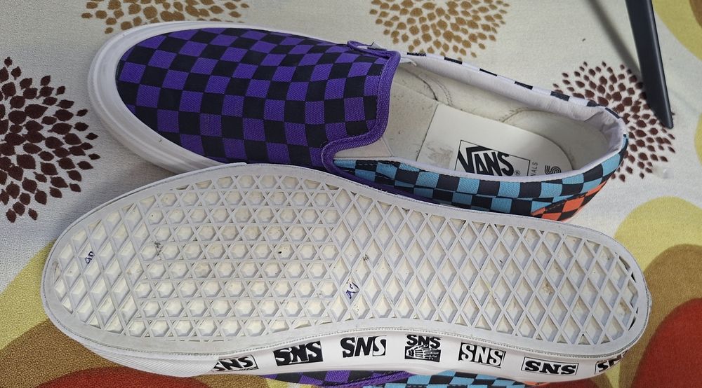 Sneakersnstuff x Slip-On LX 'Venice Beach'